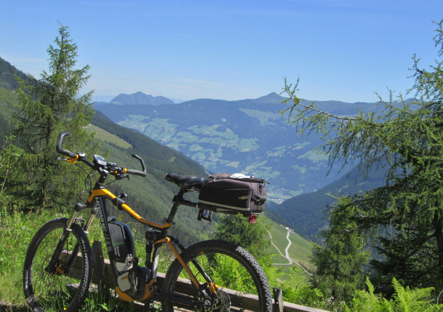 Ausblick auf Jausenstation und Abzweigung dorthin