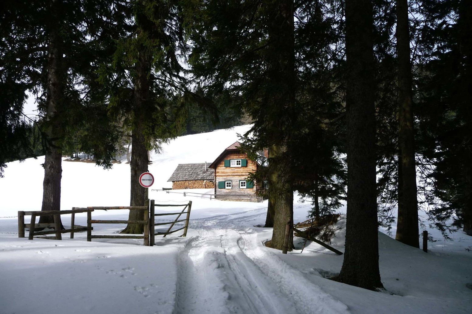 Kaarlhütte (c) 2015 MH