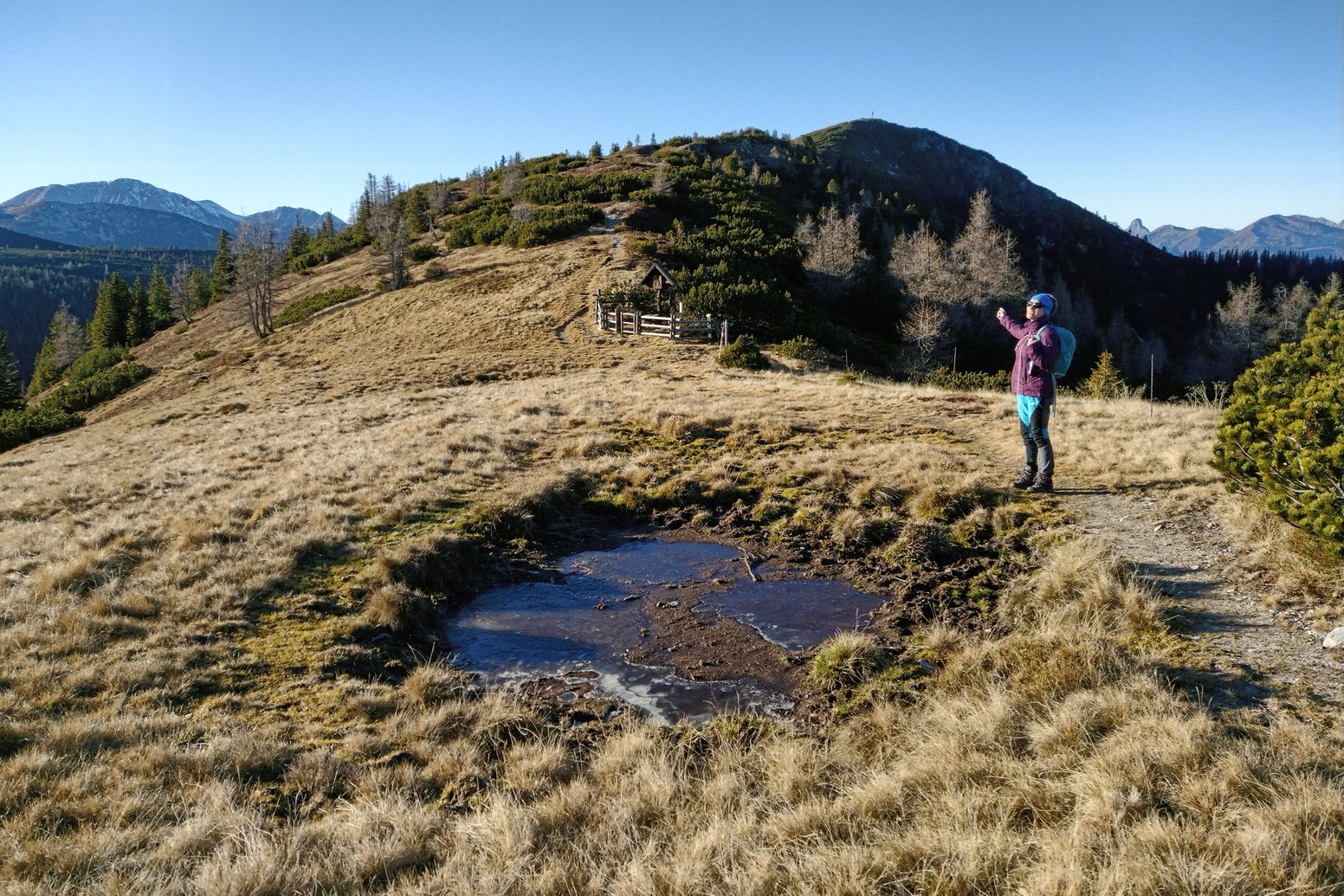 Antonikreuz zwischen Mitterkogel und Bremstein. Foto: Martin Heppner