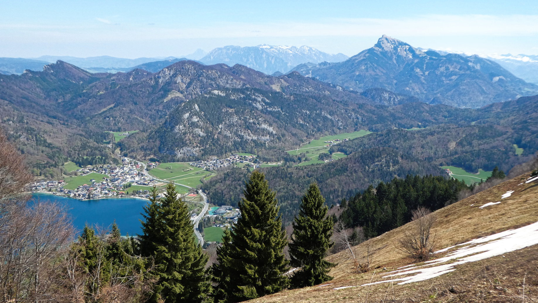 Blick vom Gipfel. Foto: Karl Plohovich