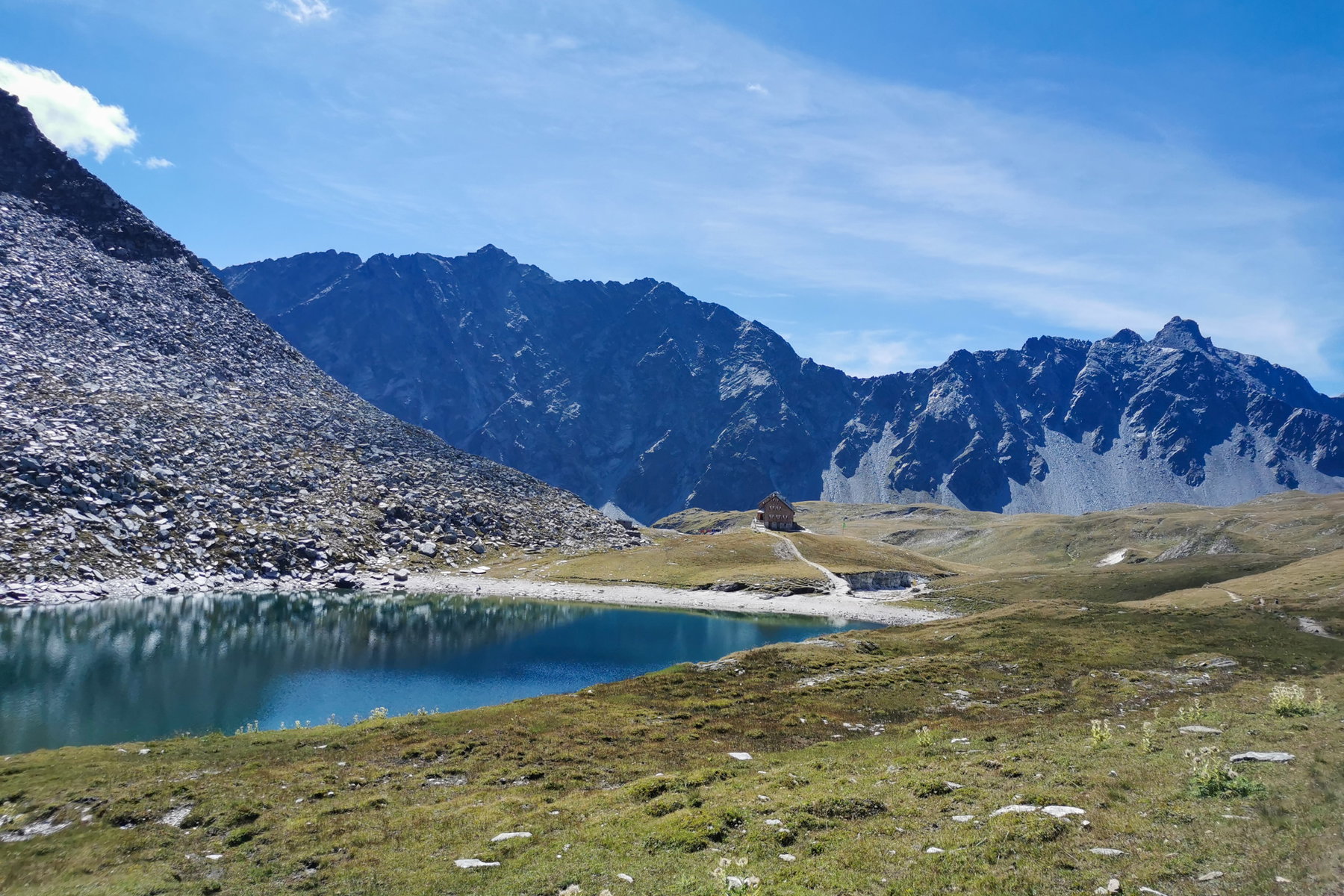 Neue Reichenberger Hütte (2.586 Meter). Foto: Silvia Henglmüller