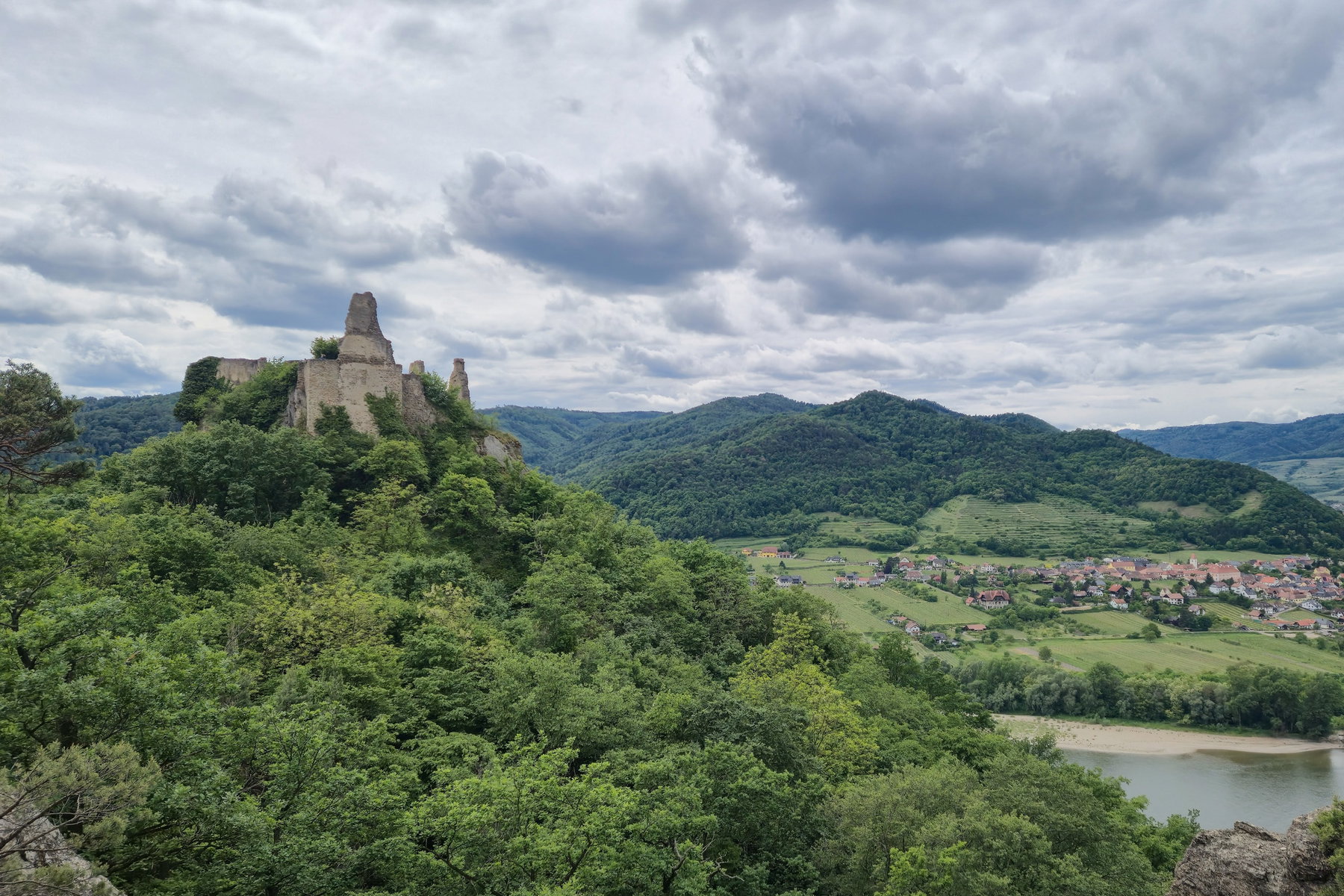 Blick auf die Burgruine Dürnstein. Foto: Linda Prähauser
