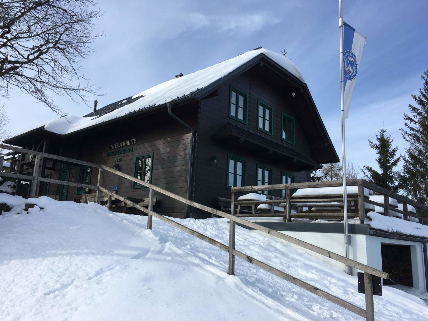 Drei-Hüttenwanderung Hainfeld – ein Wintermärchen