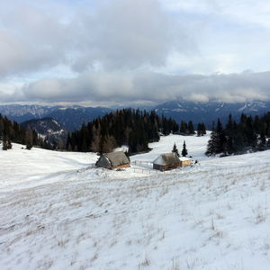 Winterwanderung entlang der Kastenmäuer