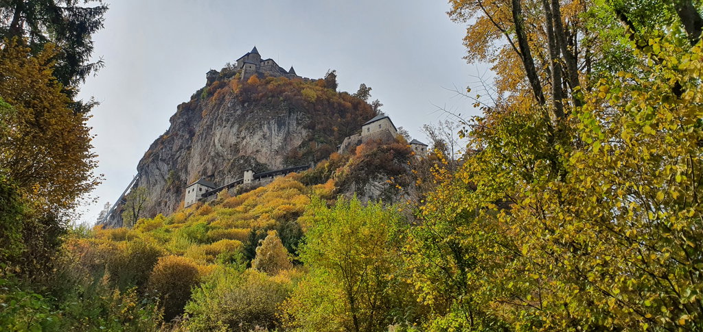 Burg Hochosterwitz. Foto: Onanood Phadoongvithee