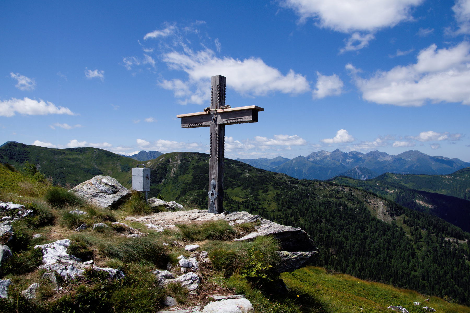 Auf den Spuren des 3 Gipfellaufes