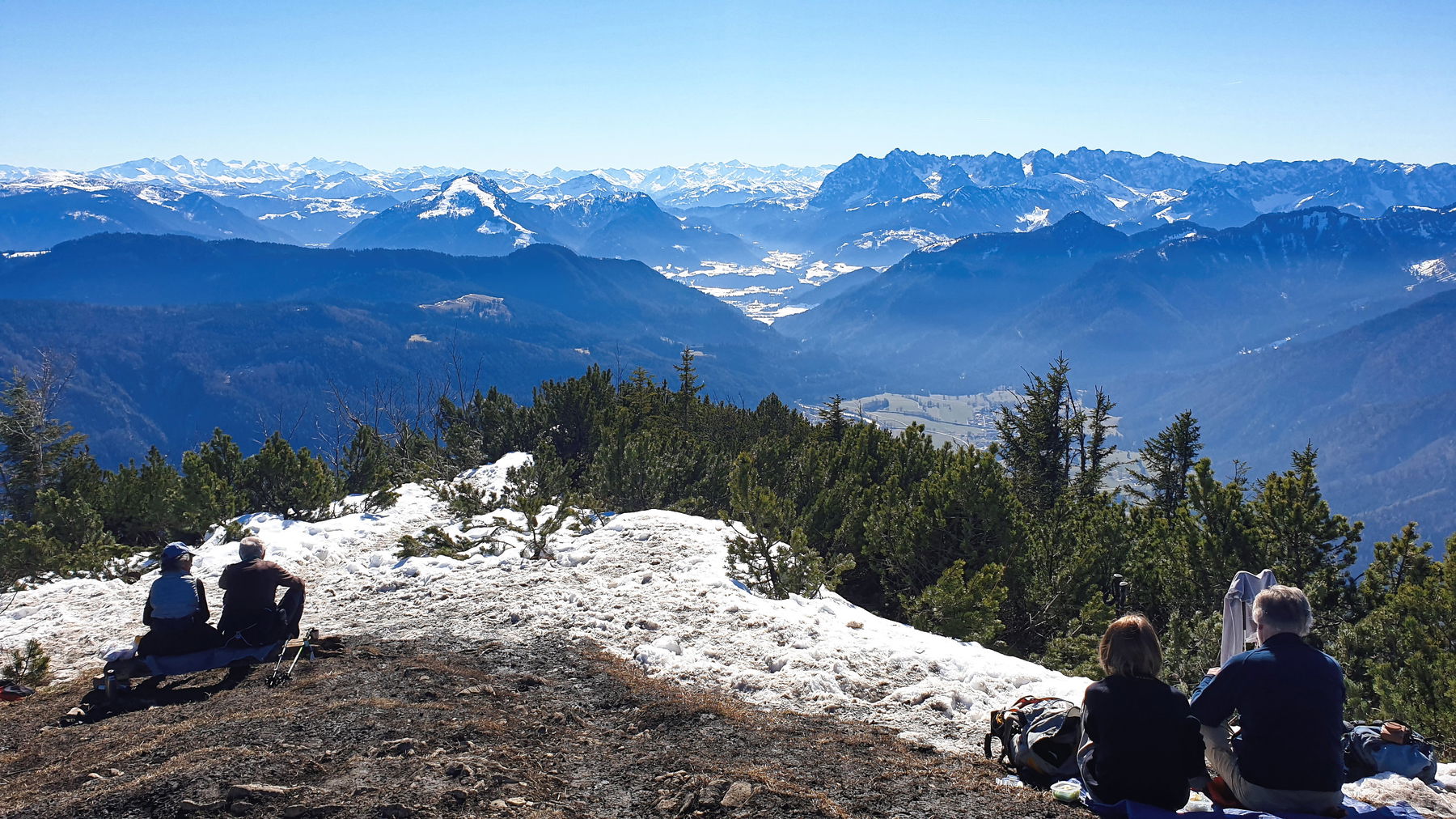 Von Mettenham auf die Hochplatte
