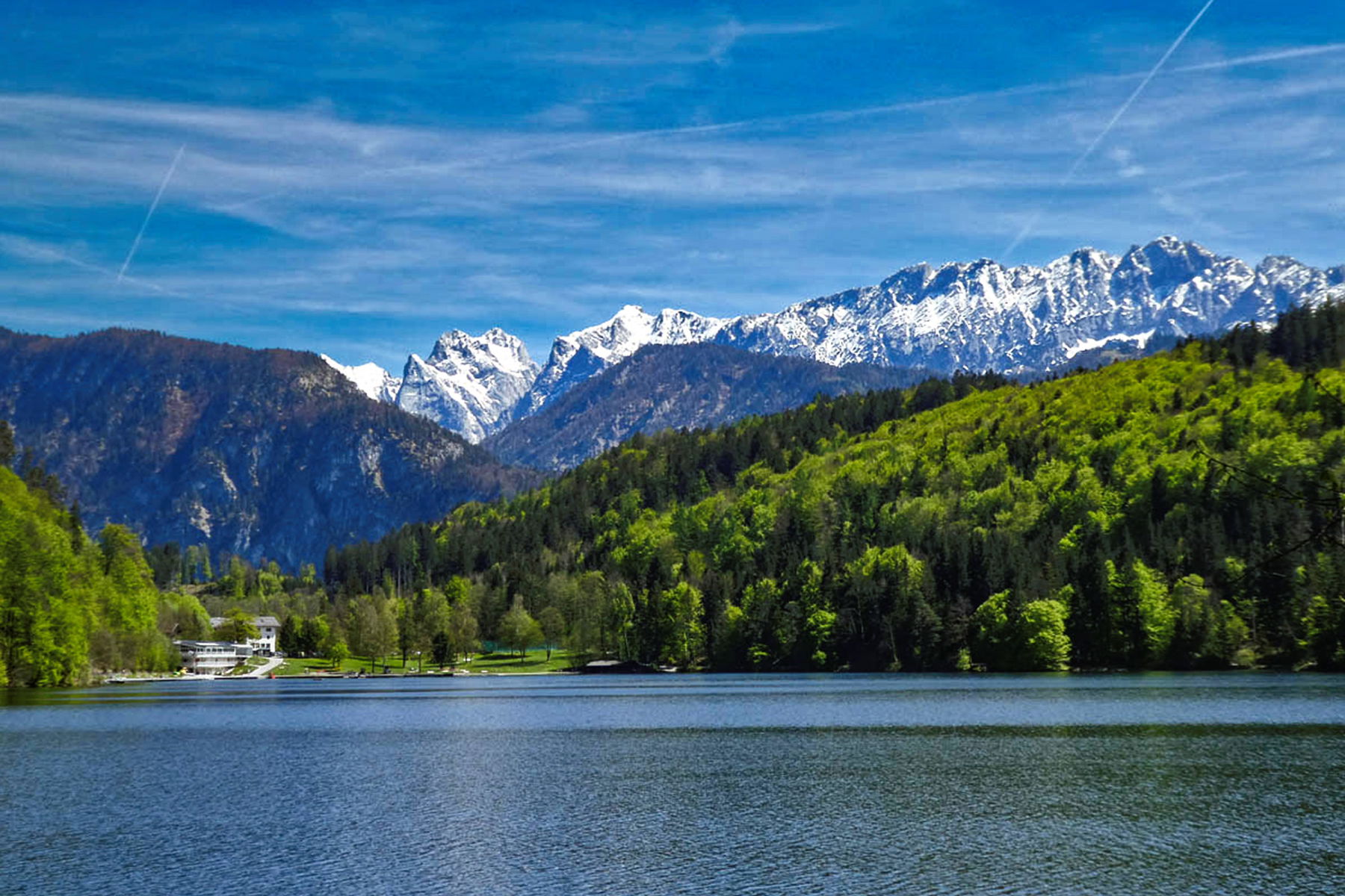 Kufstein – mit Bahn und Bus zum Seegenuss