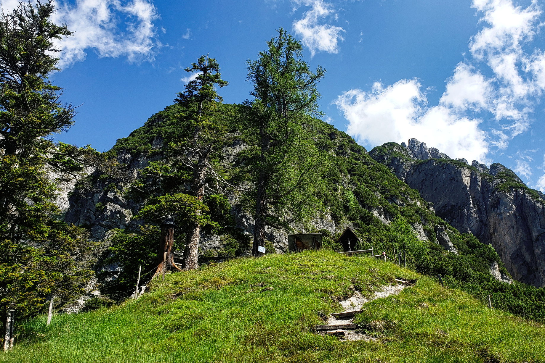 Rastplatz am Riedlspitz. Foto: Alpenverein Saalfelden