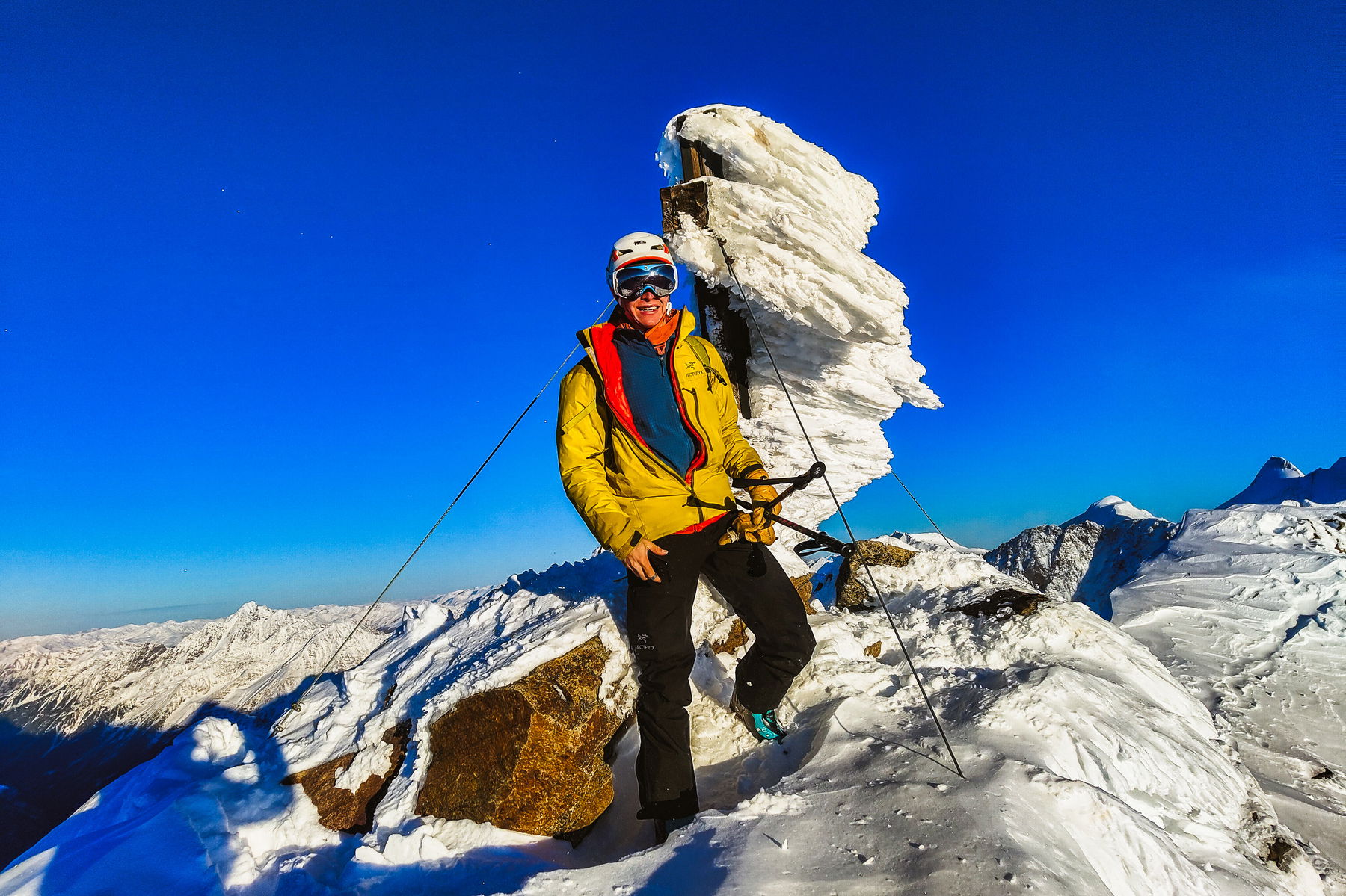 Frühwinter-Skitour auf die Schaufelspitze