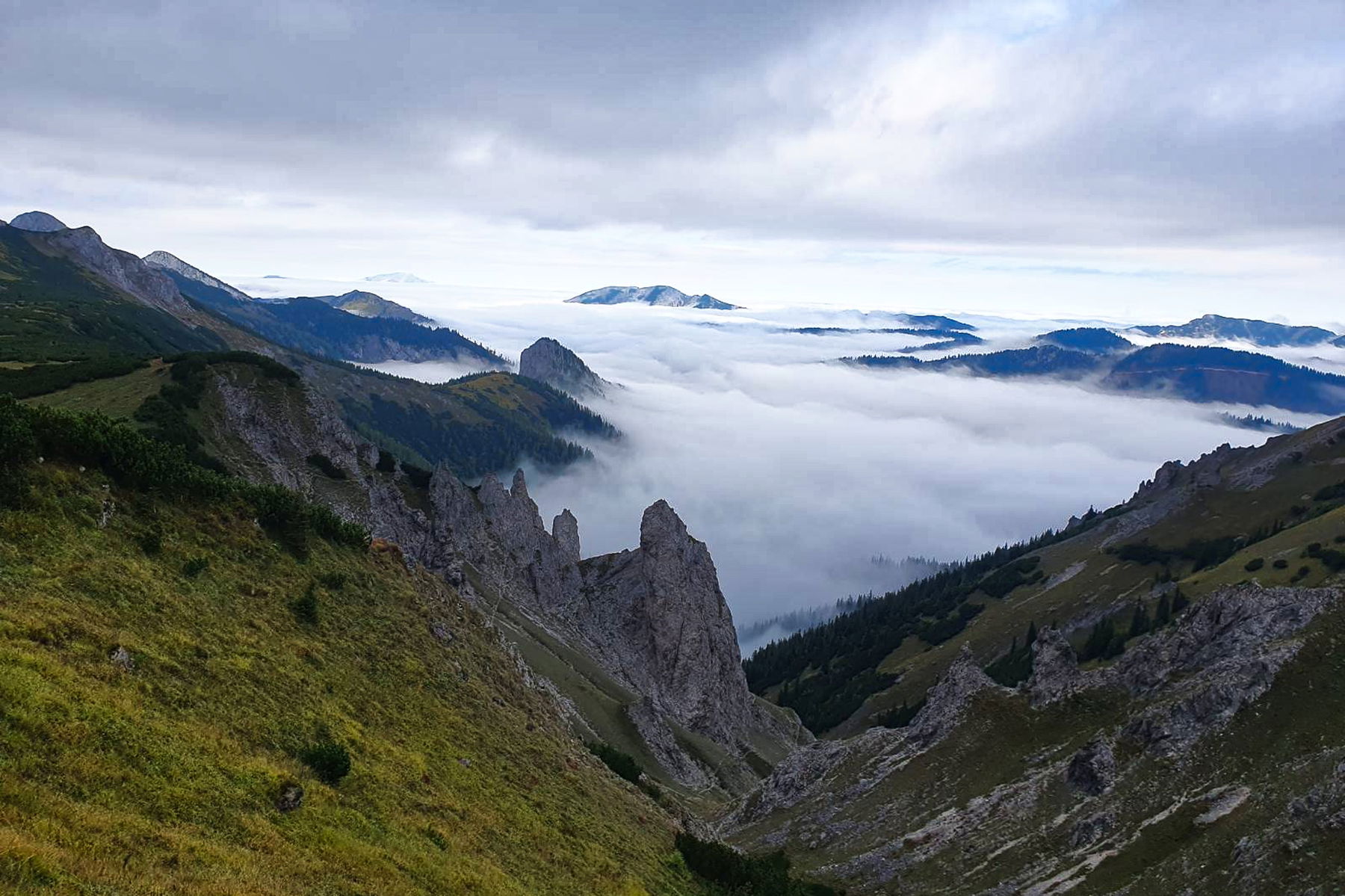 Nomen est omen: Mit Wind und Schnee in 2 Tagen über die Schneealpe