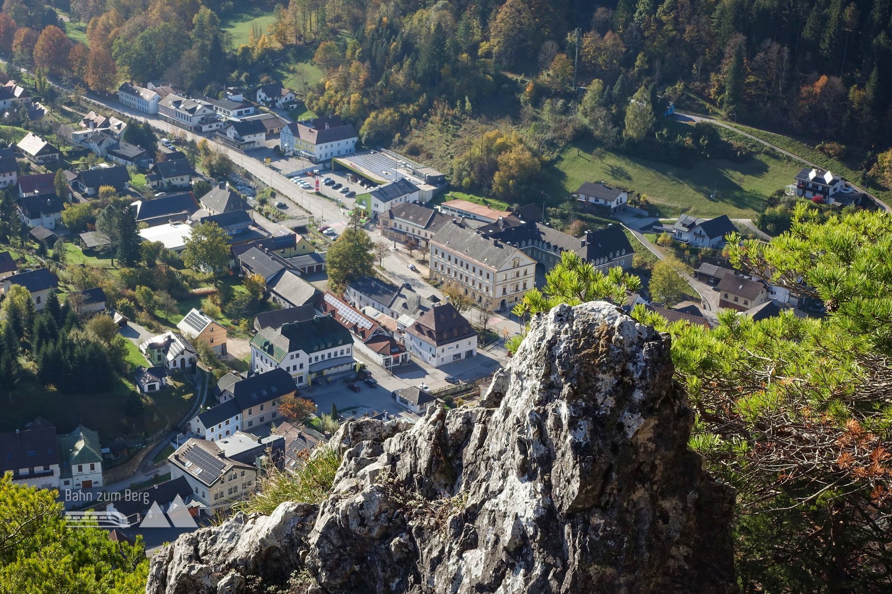 Blick vom Kirchstein nach Gaming. Foto: Peter Backé