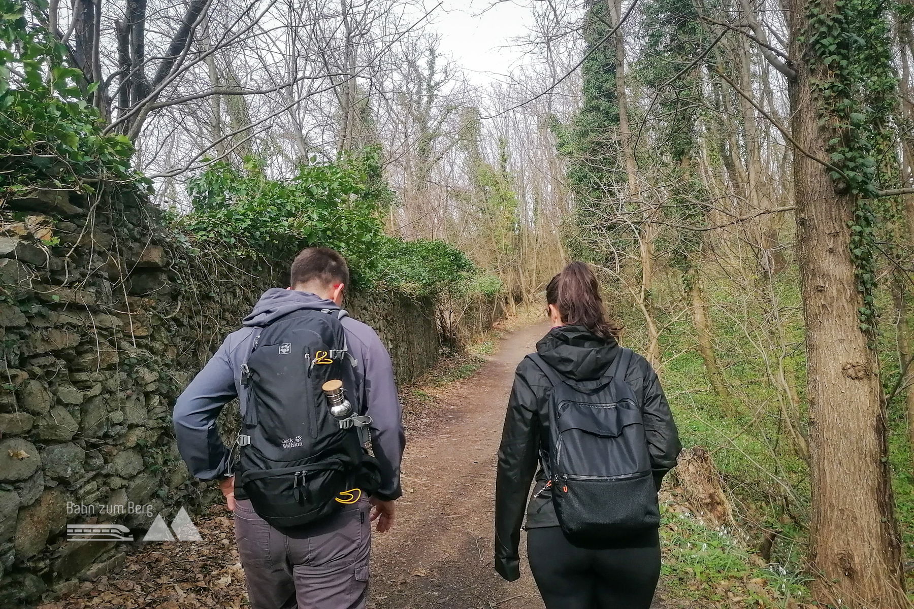 Durch den Naturpark Mannersdorfer Wüste