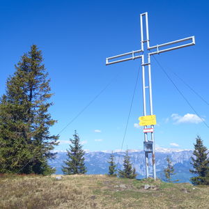 Bike and Hike auf den Blosen: Ruhig, steil und aussichtsreich