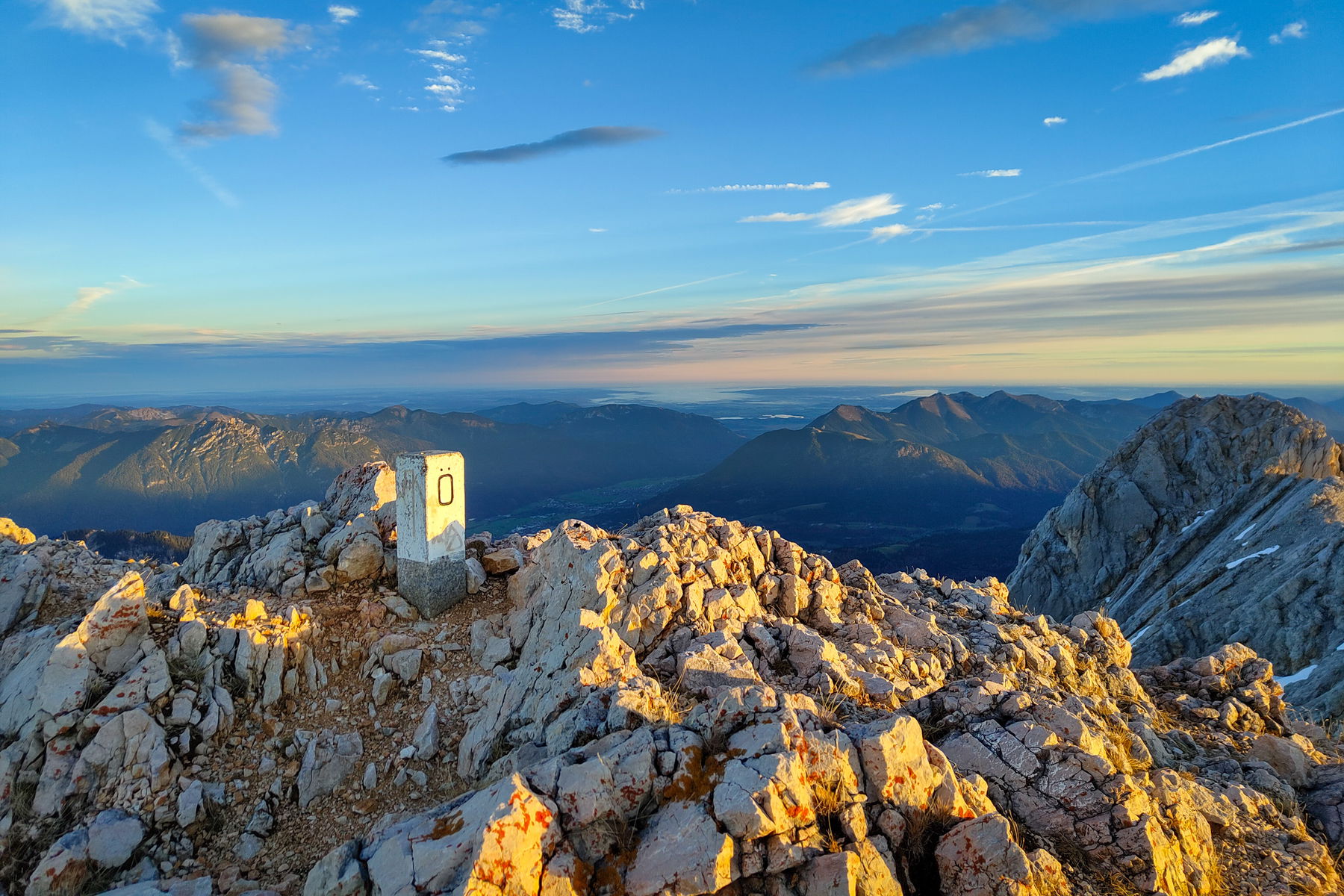Bike and Hike auf die Partenkirchner Dreitorspitze